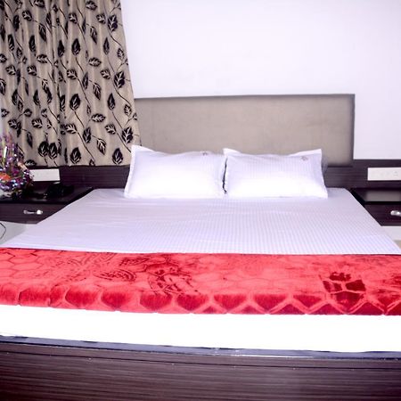 Hotel Raj Heritage Rāipur 외부 사진