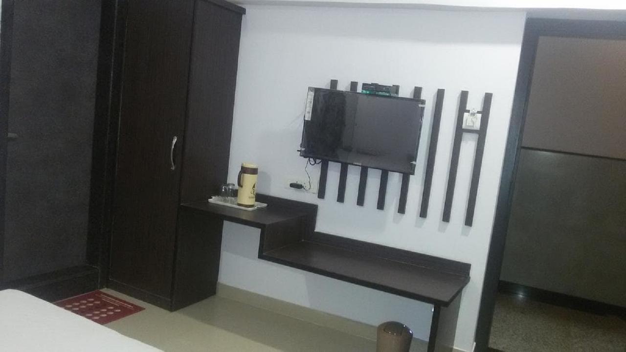 Hotel Raj Heritage Rāipur 외부 사진